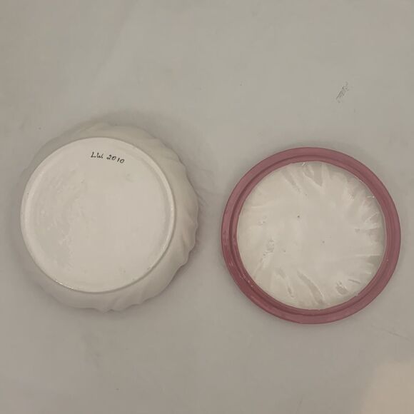 Rose Handcrafted Porcelain Pink White Green Floral Rice Trinket Bowl Jar 32 Oz - Picture 5 of 5